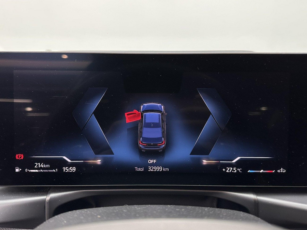BMW 330Li 2025