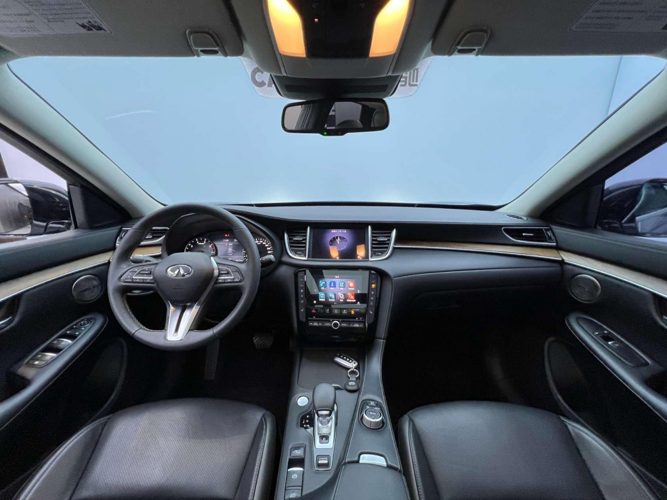 Infiniti QX50 2020