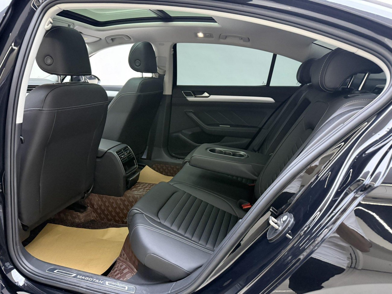 Volkswagen Magotan 2024