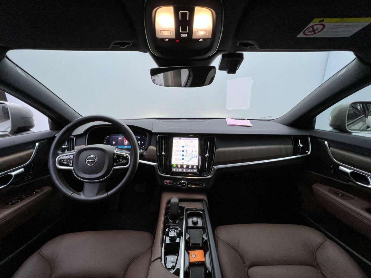 Volvo V90 2023