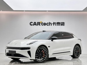 Zeekr 001 2024