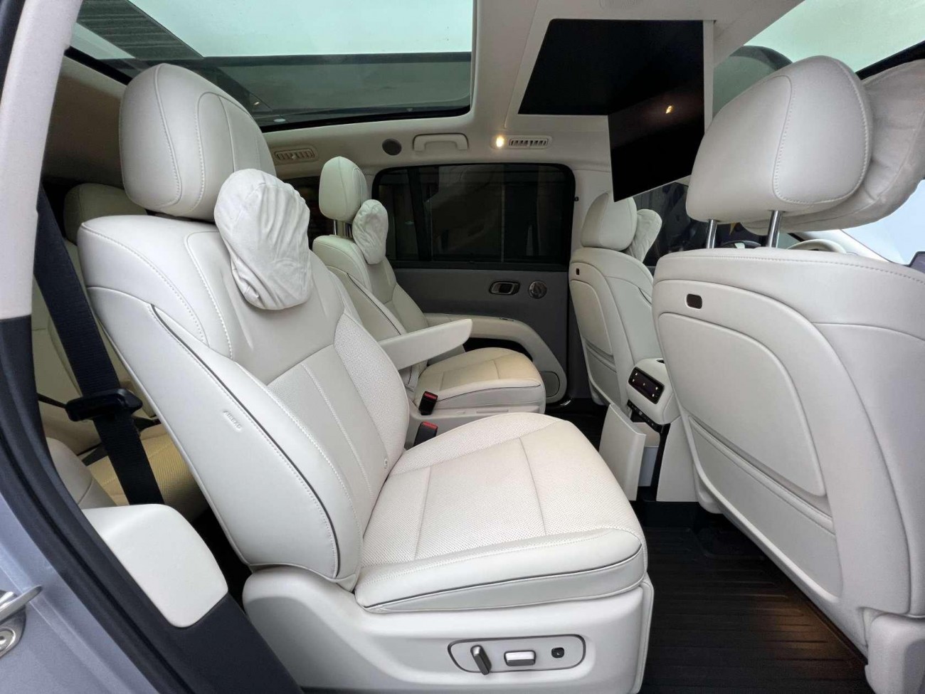 Li Auto i8 2025