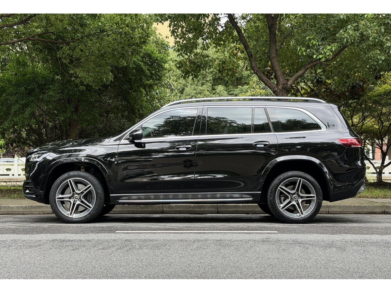 Mercedes-Benz GLS 450 4MATIC 2022