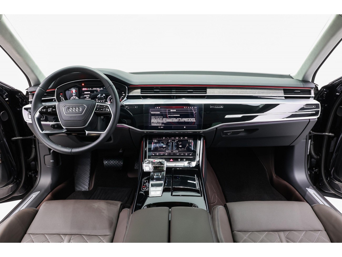 Audi A8L 55 TFSI 2025