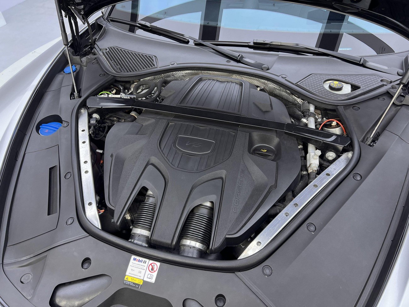 Porsche Panamera 2024