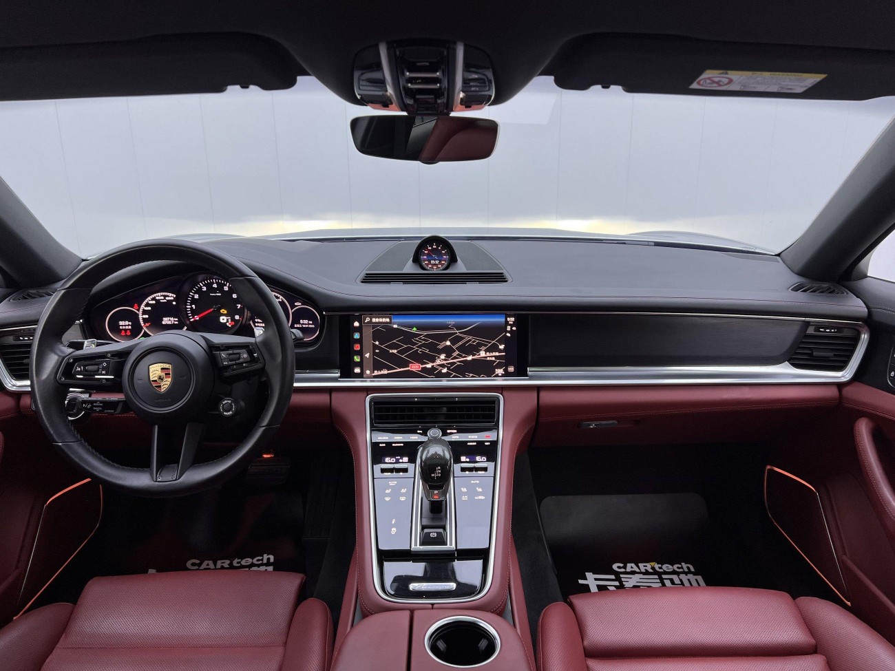 Porsche Panamera 2024