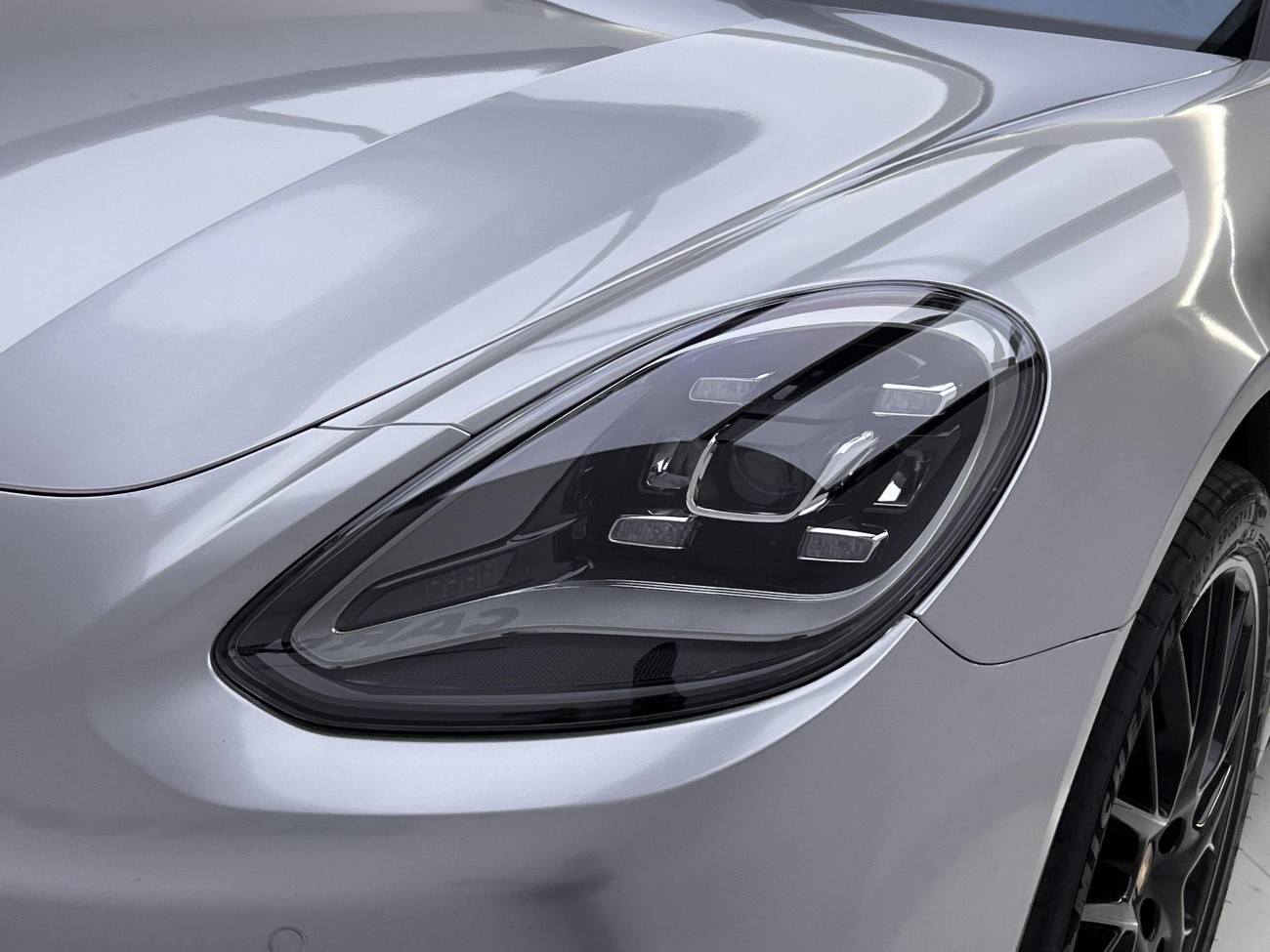 Porsche Panamera 2024