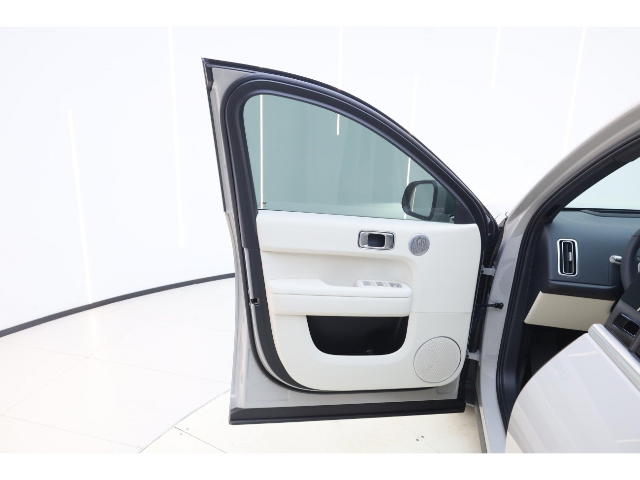 Li Auto L6 2024