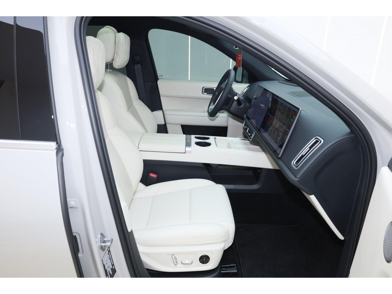 Li Auto L6 2024