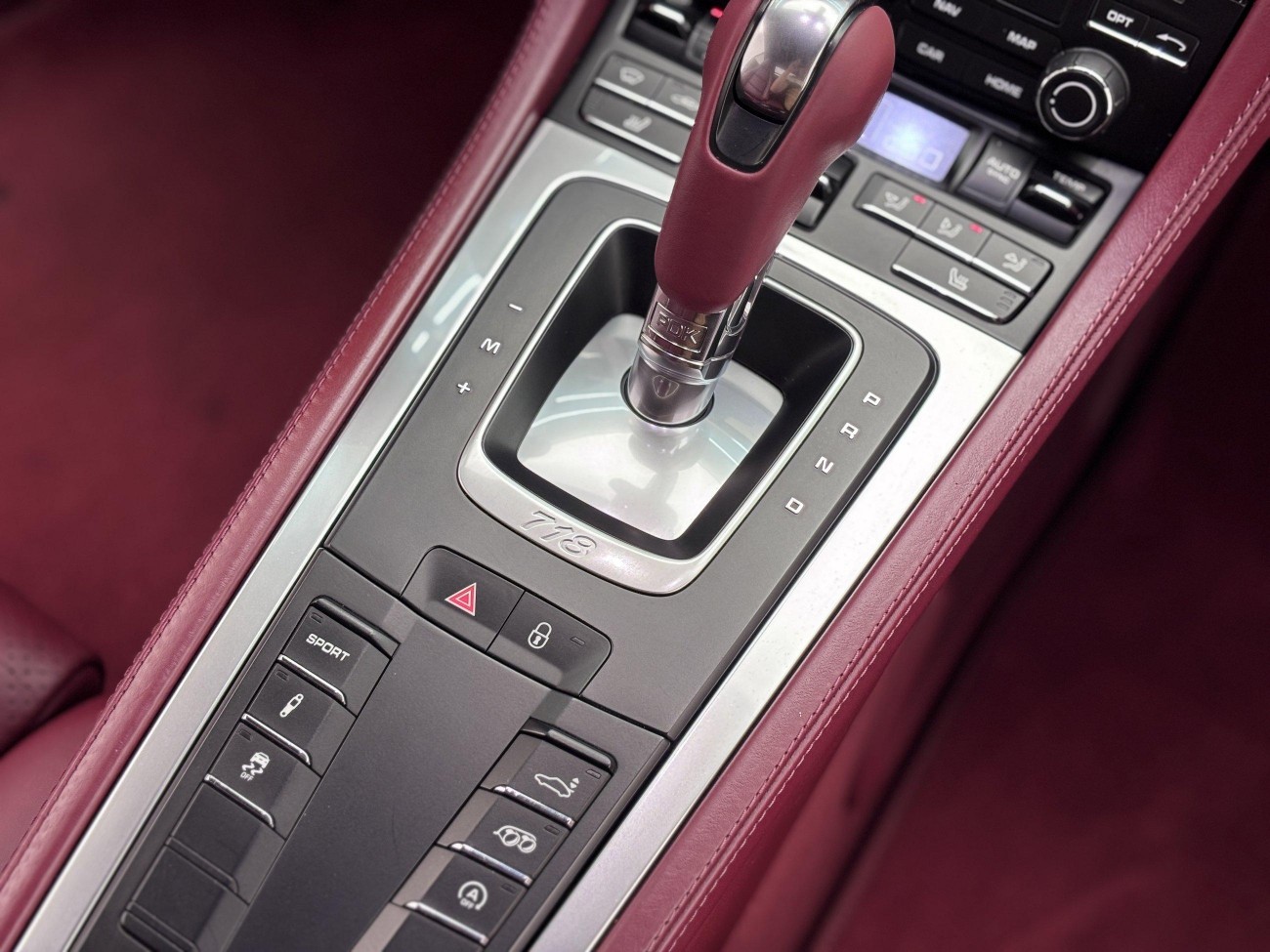 Porsche Cayman 2019