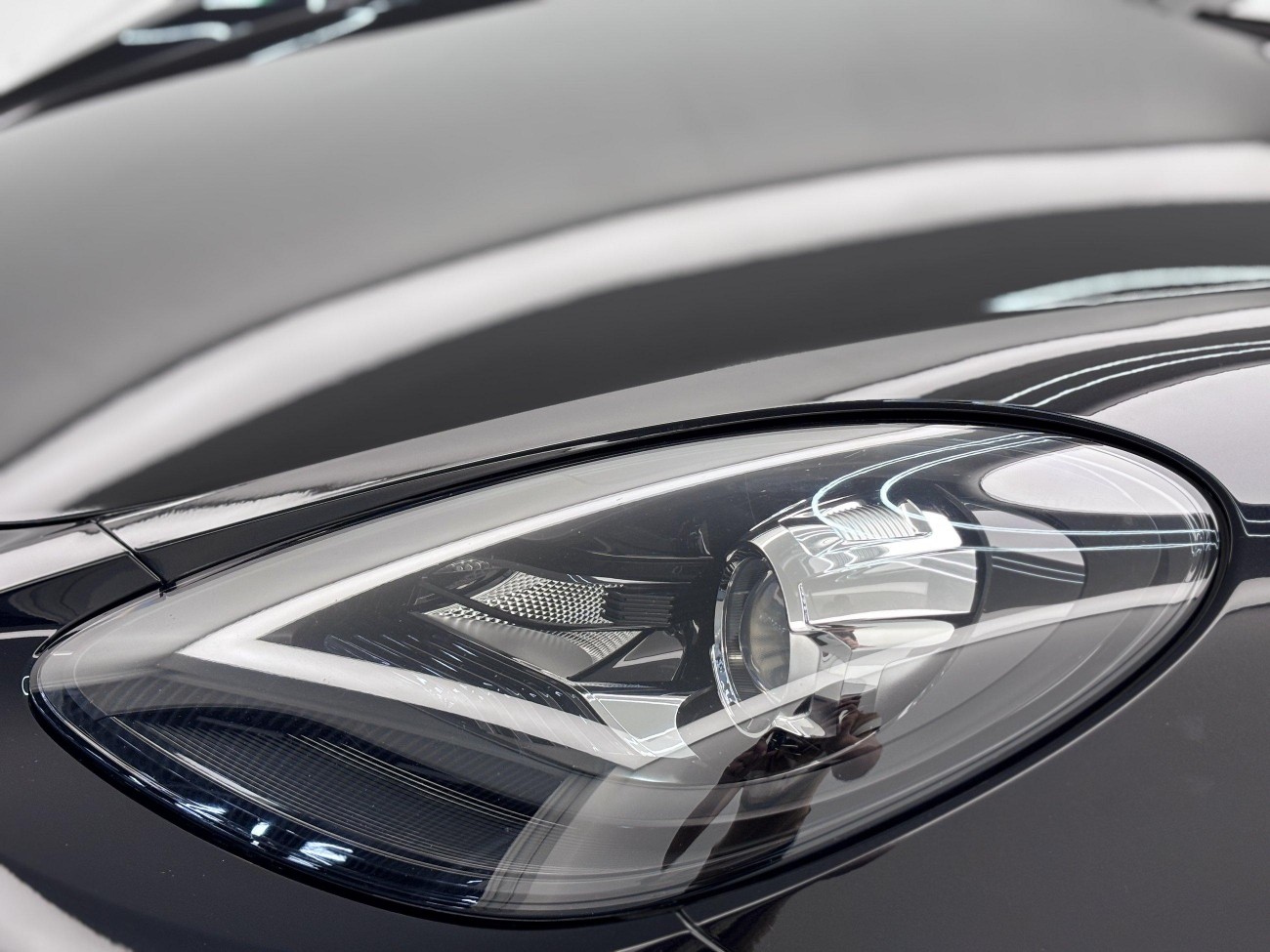 Porsche Cayman 2019