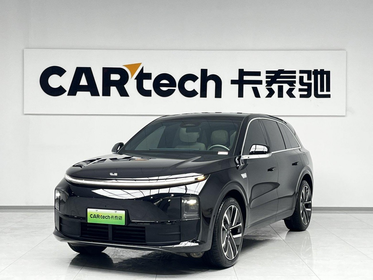 Li Auto L6 2025