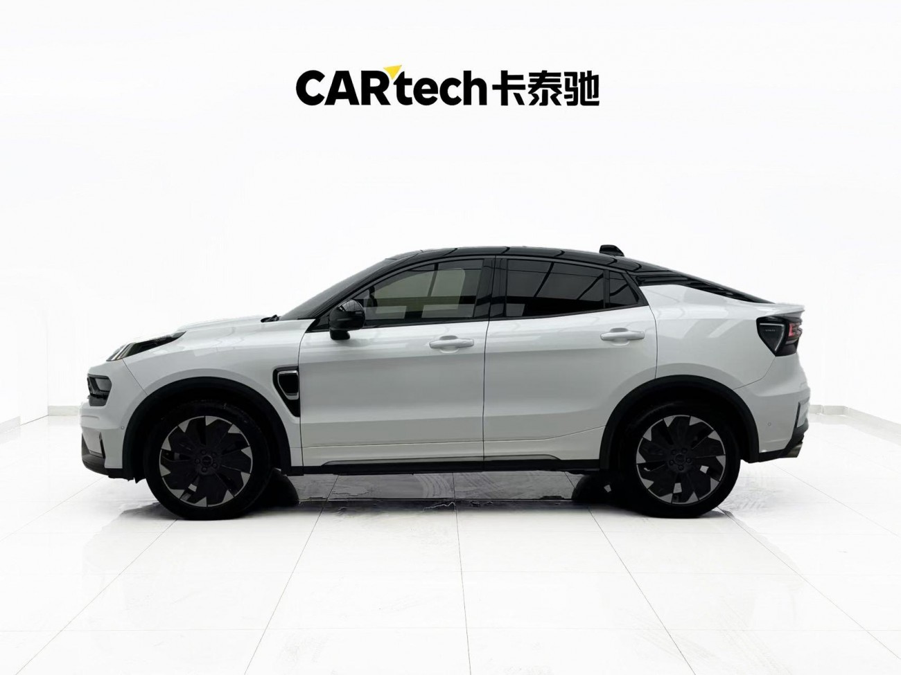 Lynk & Co 02 2022