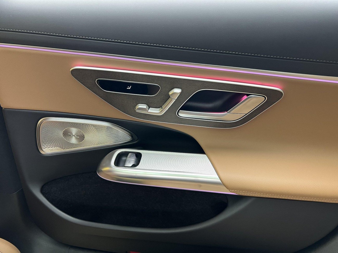 Mercedes-Benz E 300 L 2025