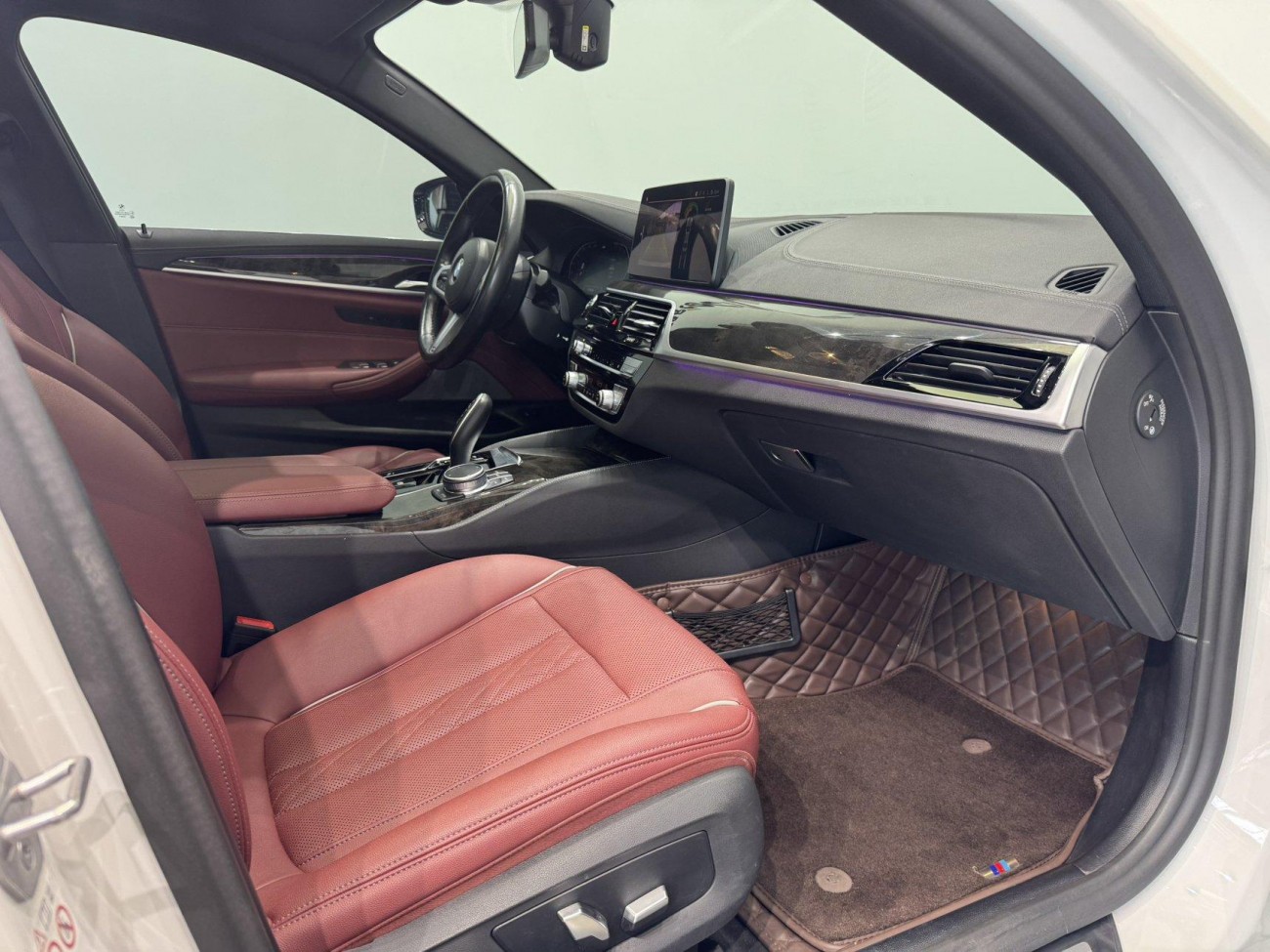BMW 525Li 2022