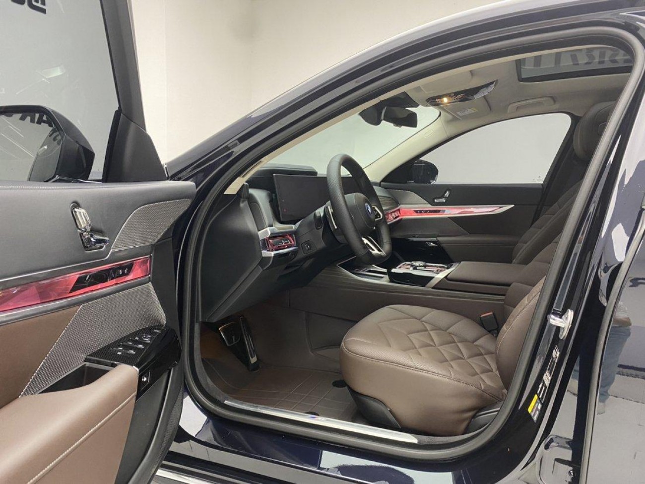 BMW i7 2025