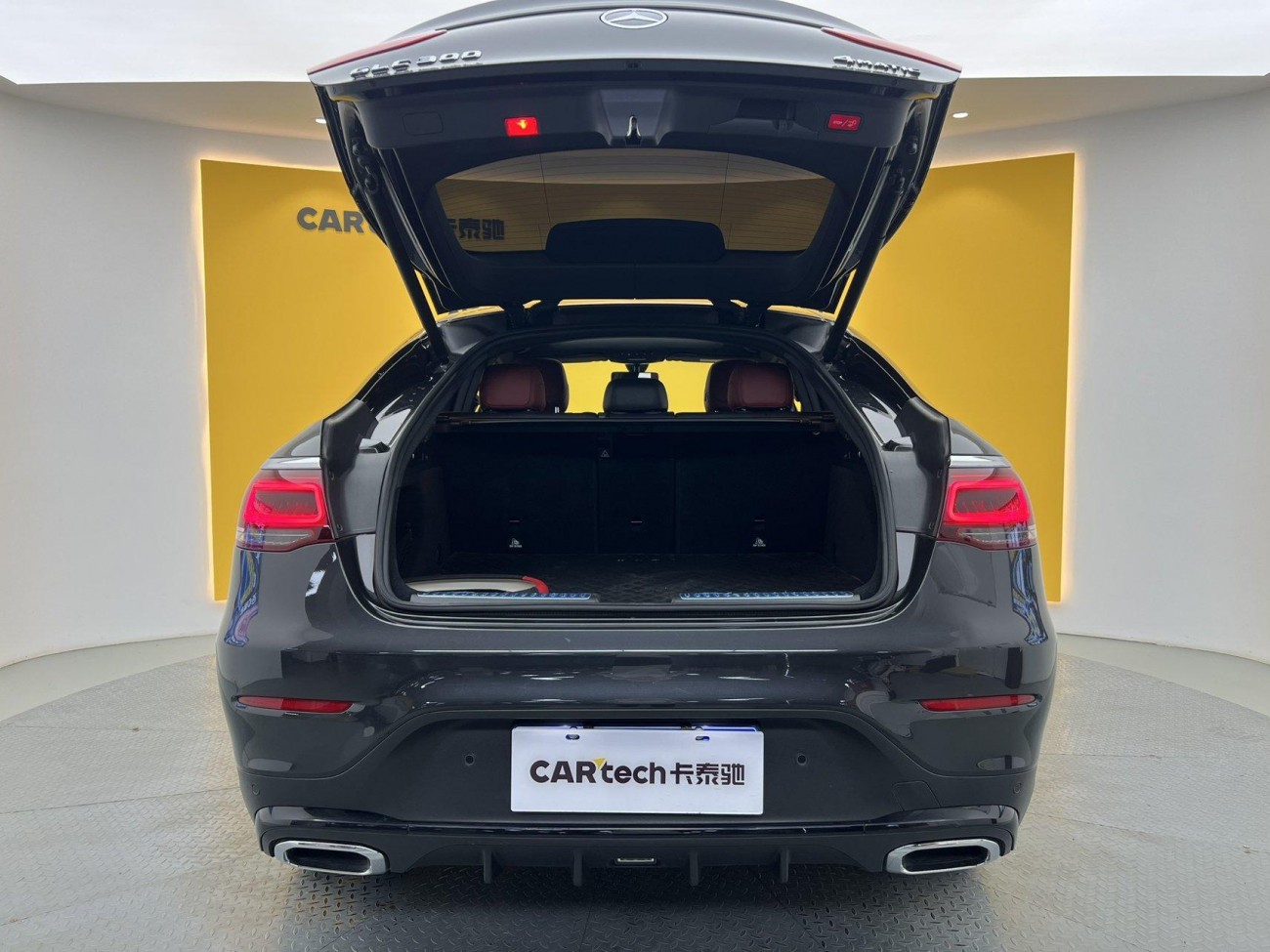 Mercedes-Benz GLC 260 4MATIC 2021