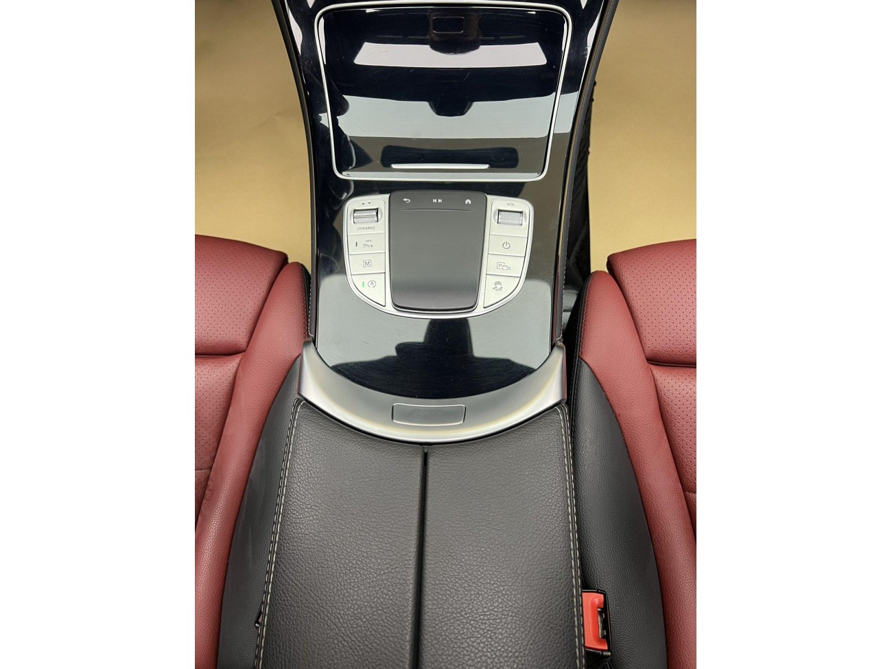 Mercedes-Benz GLC 260 4MATIC 2021