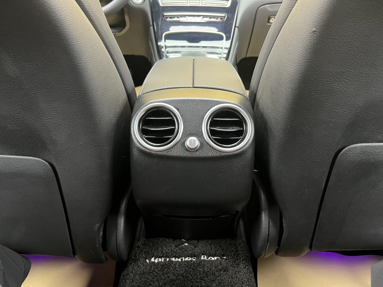 Mercedes-Benz GLC 260 4MATIC 2021