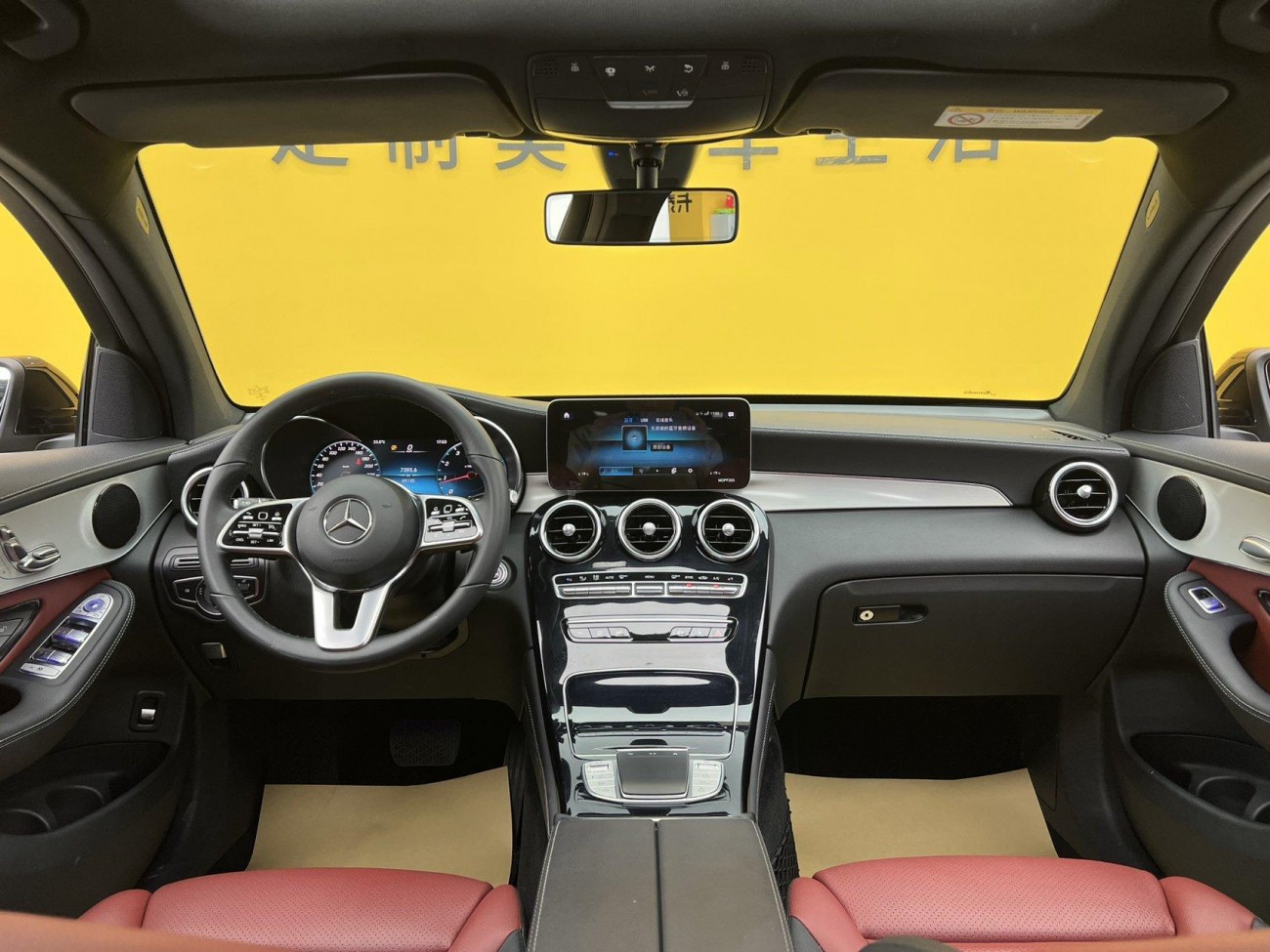 Mercedes-Benz GLC 260 4MATIC 2021