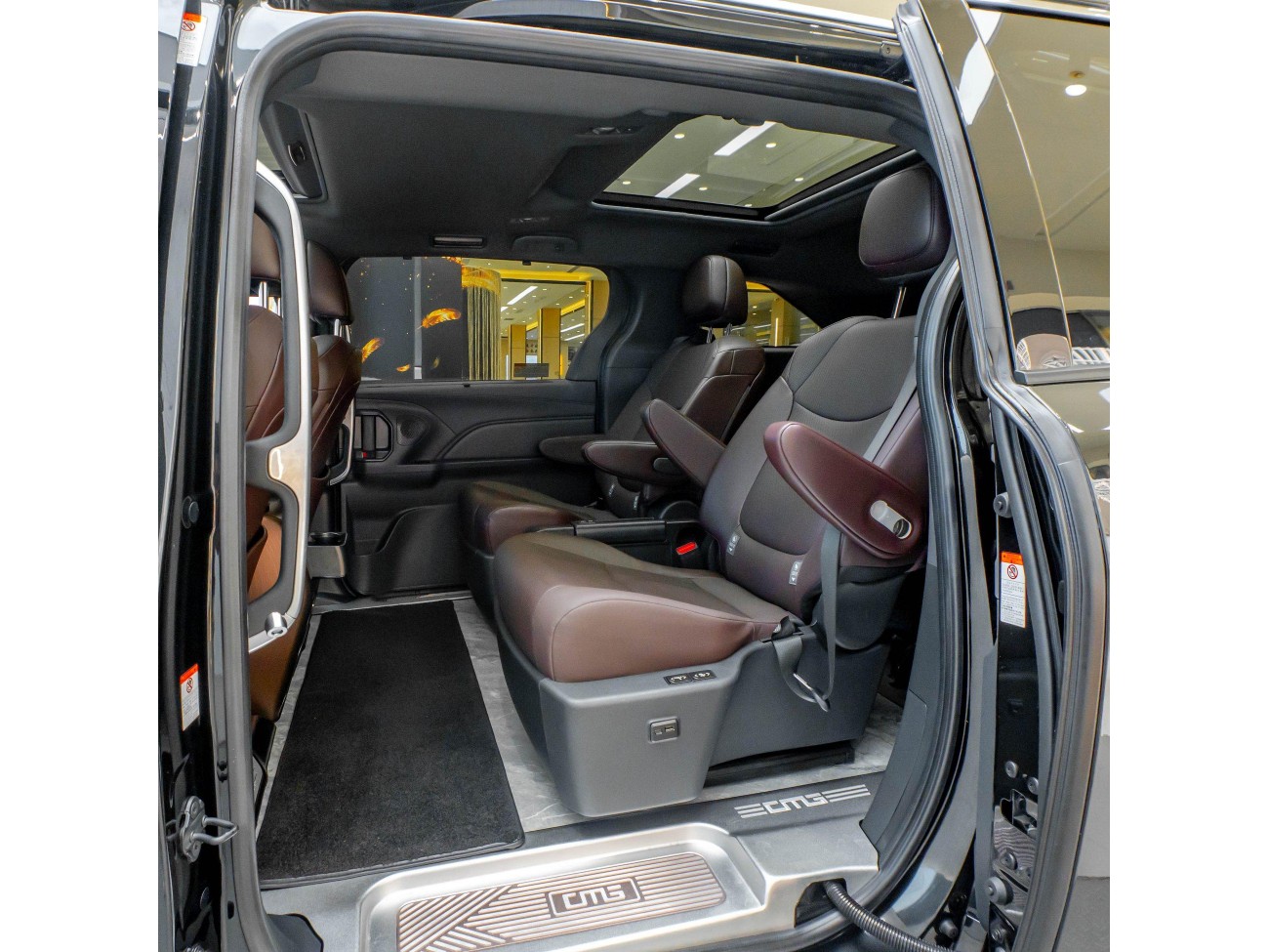 Toyota Granvia 2024