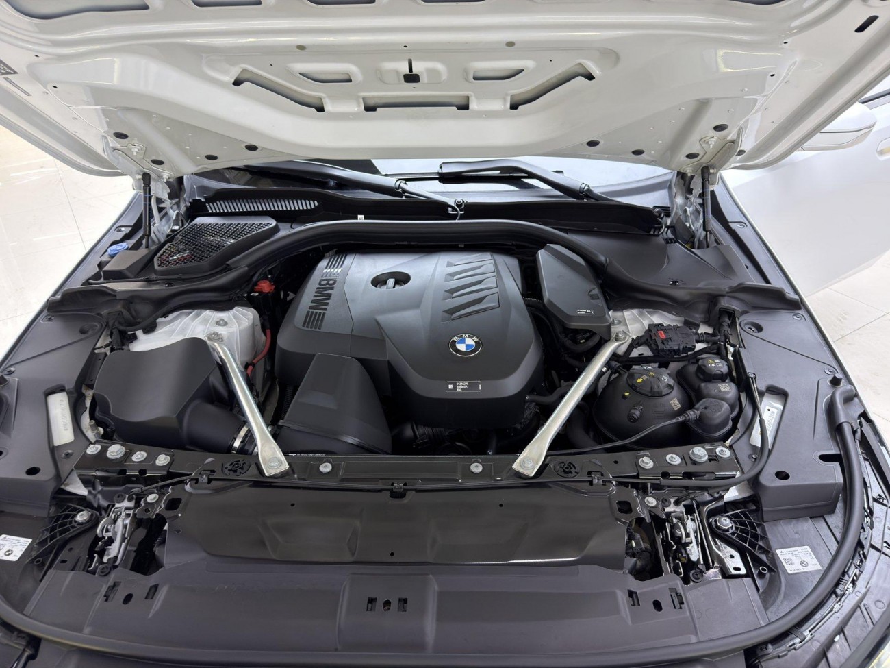 BMW 525Li 2024