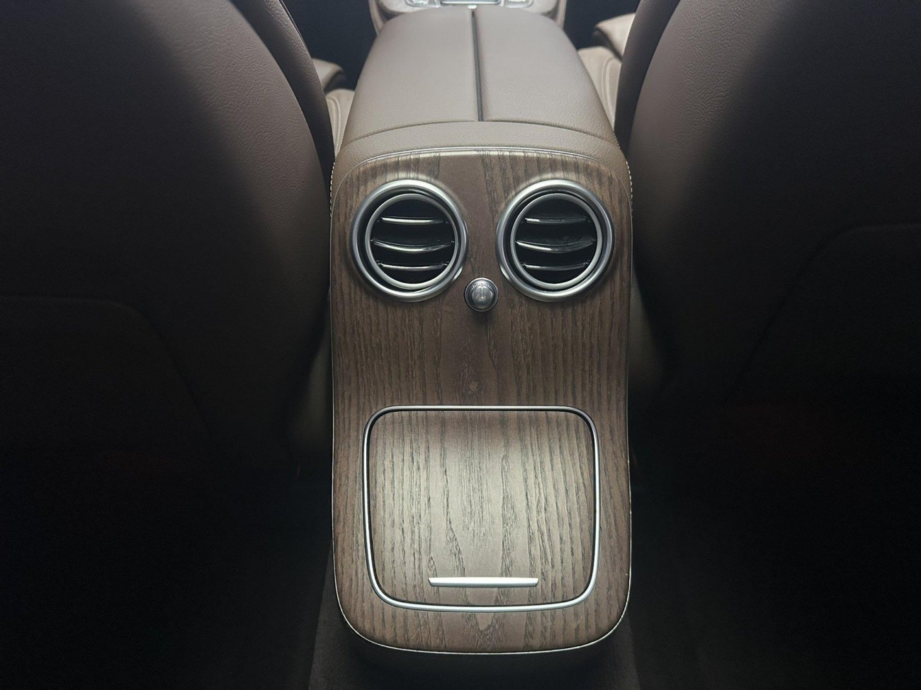 Mercedes-Benz E 260 L 2021