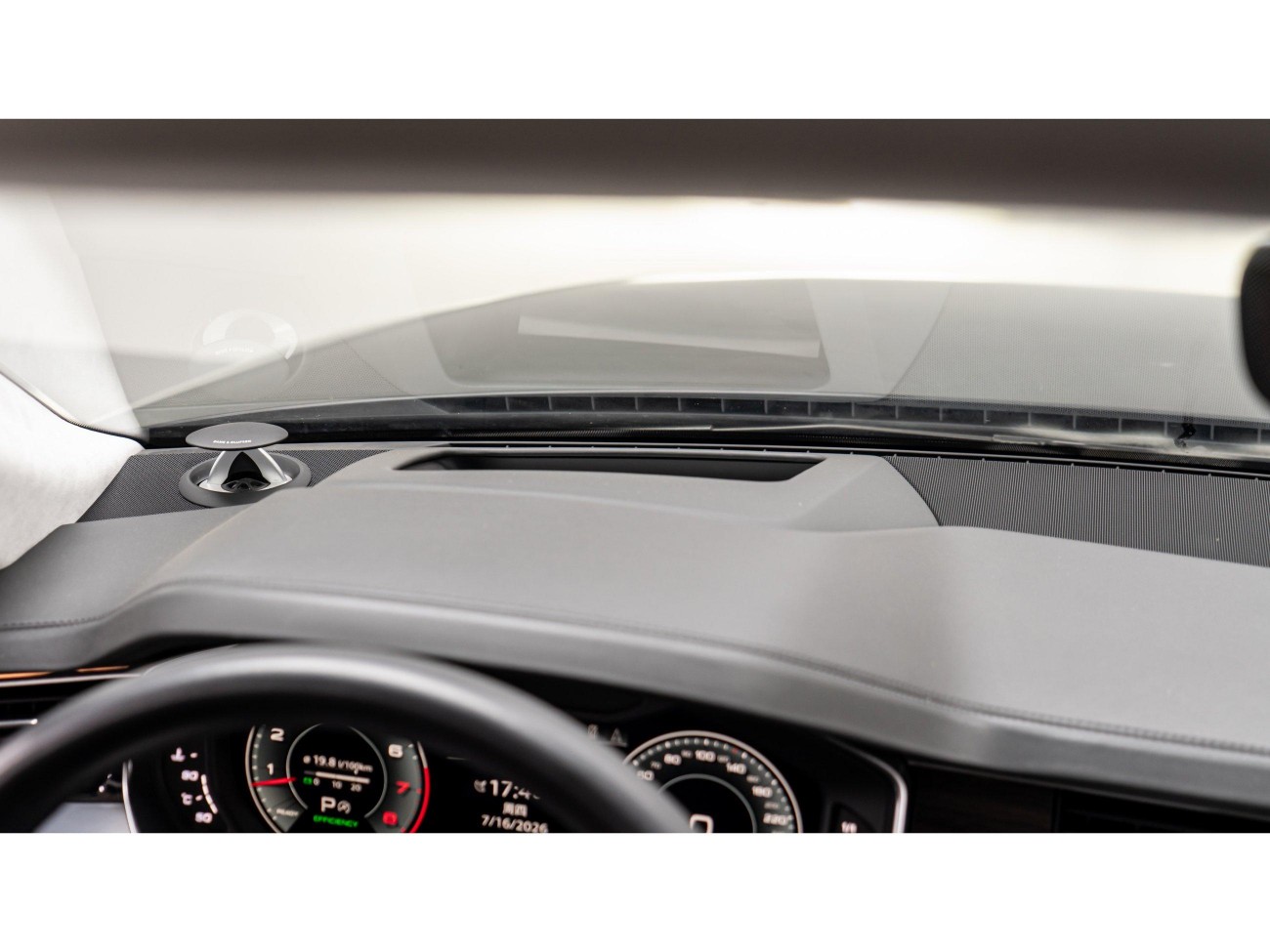 Audi A8L 55 TFSI 2022