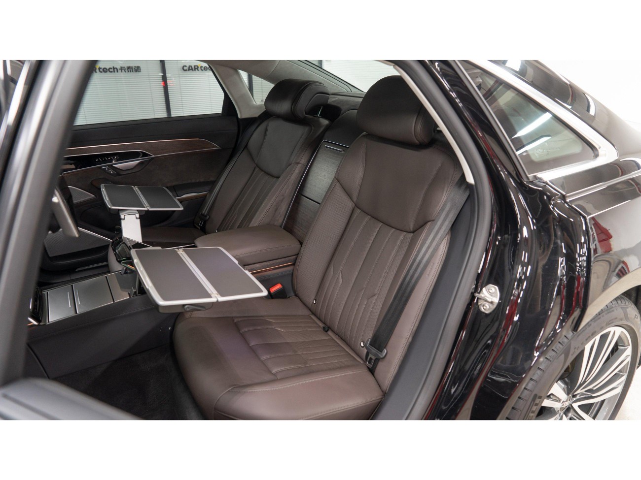 Audi A8L 55 TFSI 2022