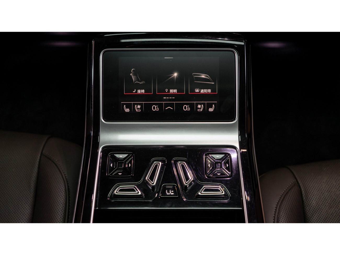 Audi A8L 55 TFSI 2022