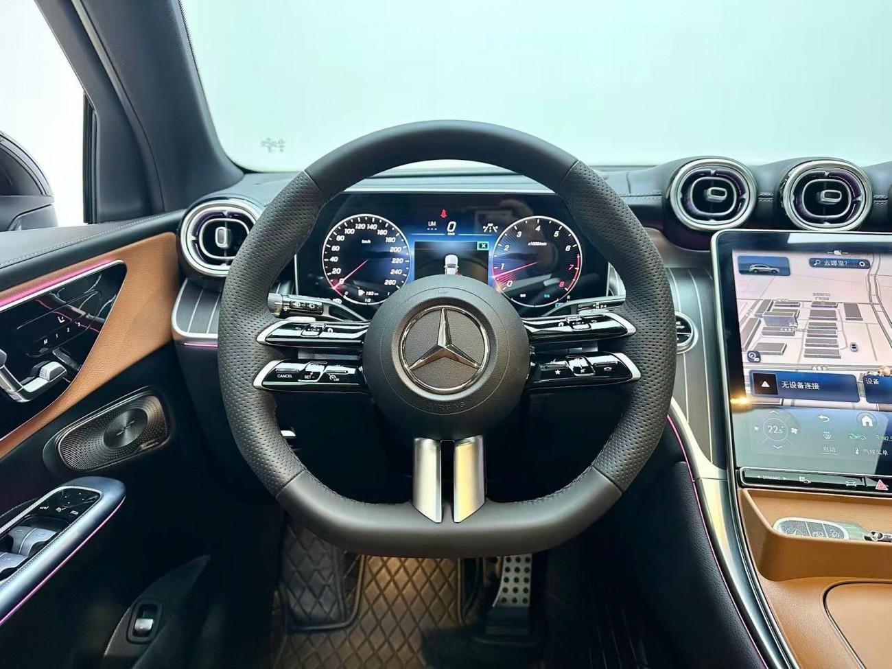 Mercedes-Benz GLC 260 L 2024