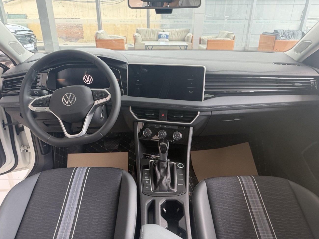 Volkswagen Sagitar 2025