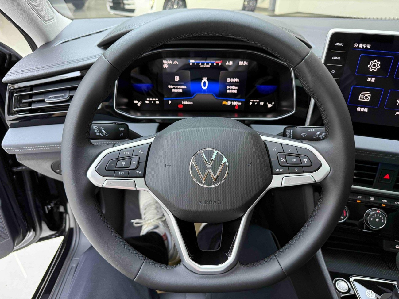 Volkswagen Sagitar 2026