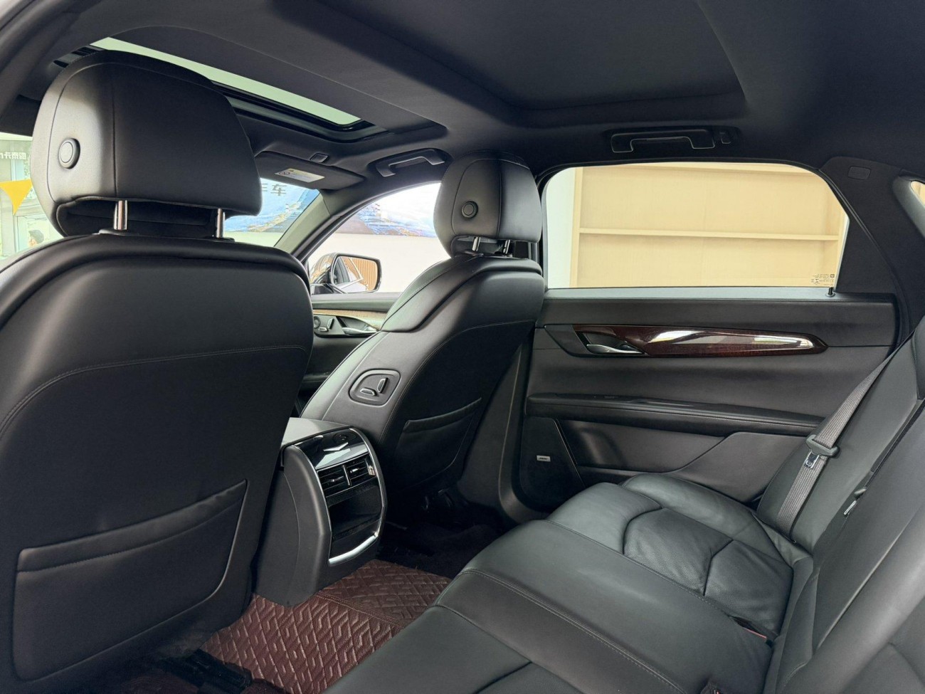 Cadillac CT6 2021