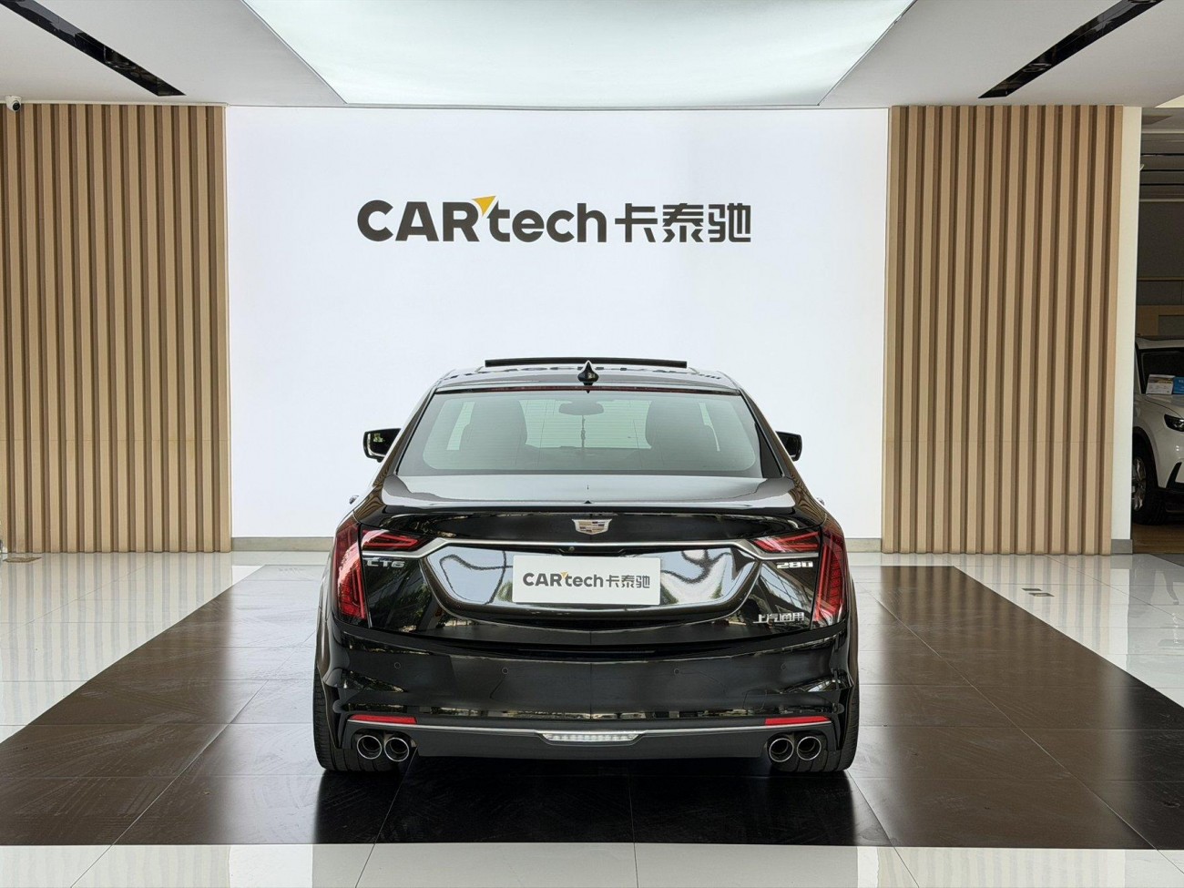 Cadillac CT6 2021
