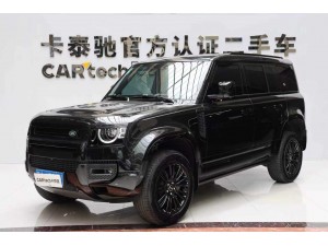 Land Rover Defender 2024