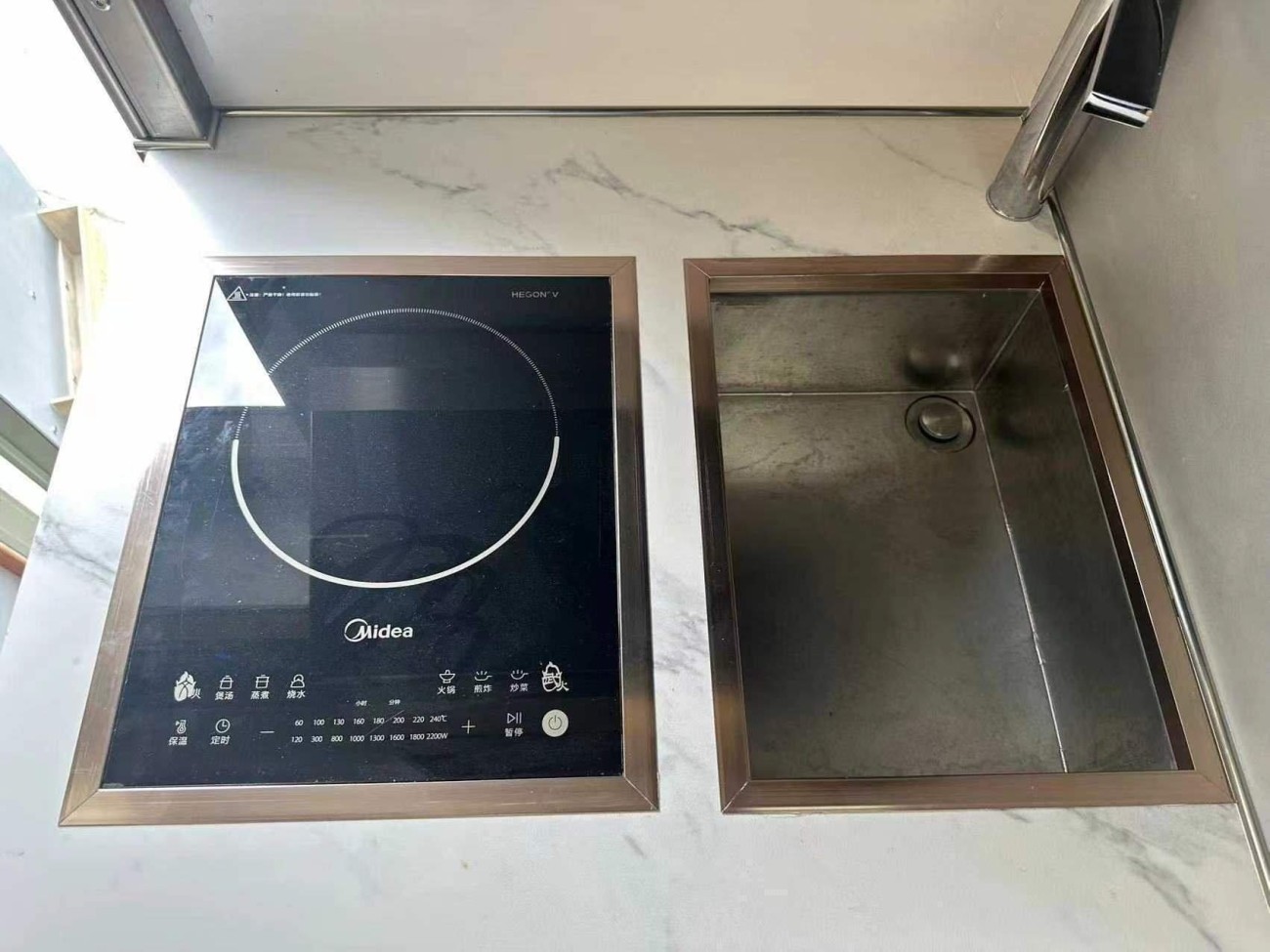 Mercedes-Benz Arocs 2024