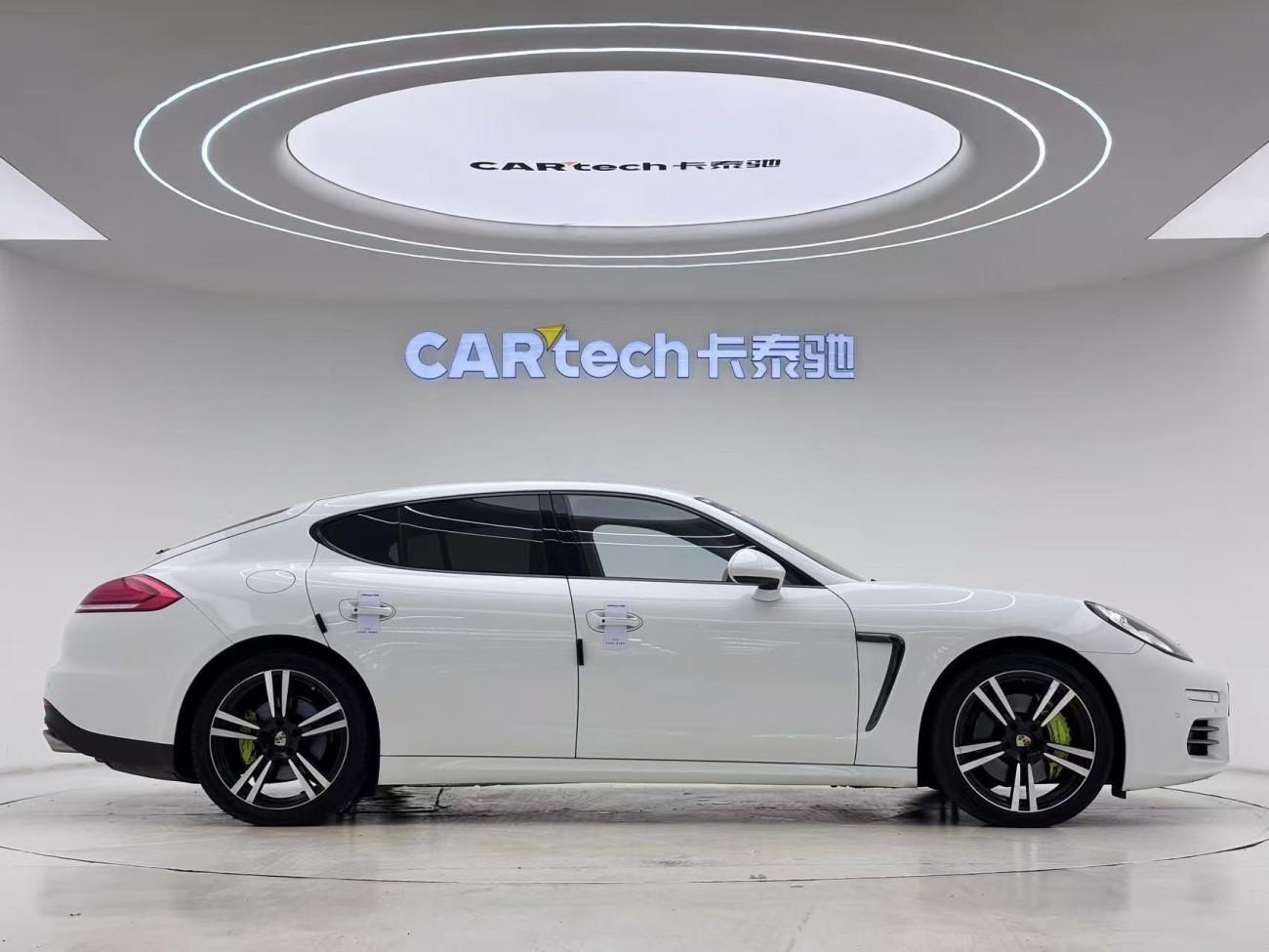 Porsche Panamera 2015