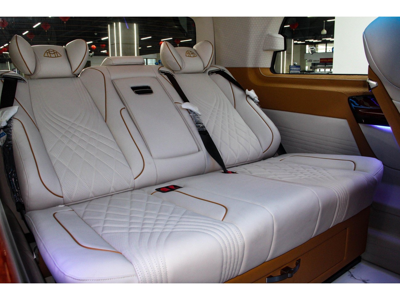 Mercedes-Benz 2023 2024