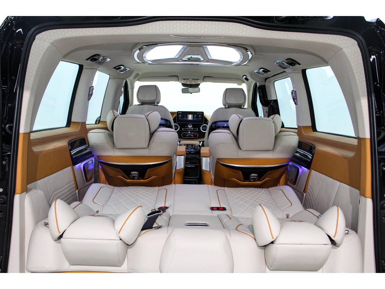 Mercedes-Benz 2023 2024