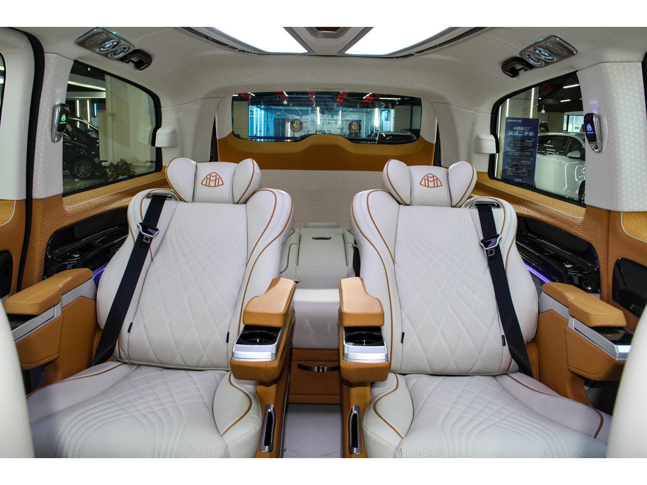 Mercedes-Benz 2023 2024