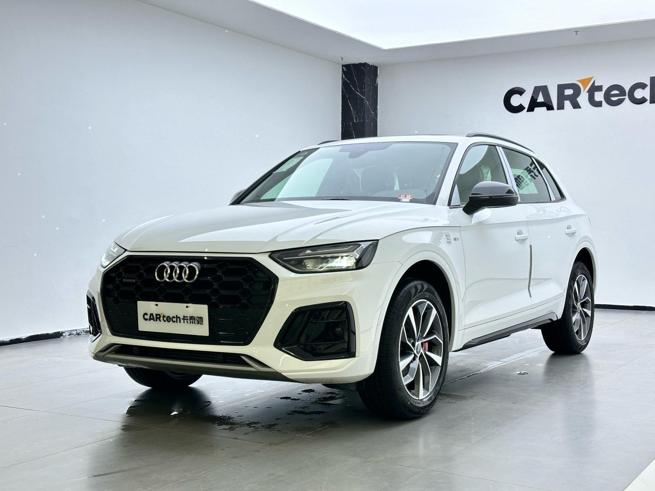 Audi Q5L 40 TFSI 2025