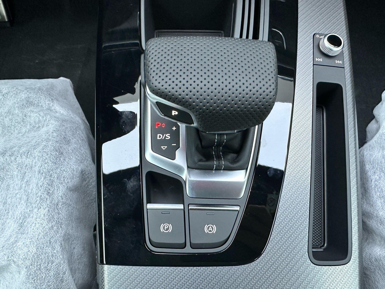 Audi Q5L 40 TFSI 2023