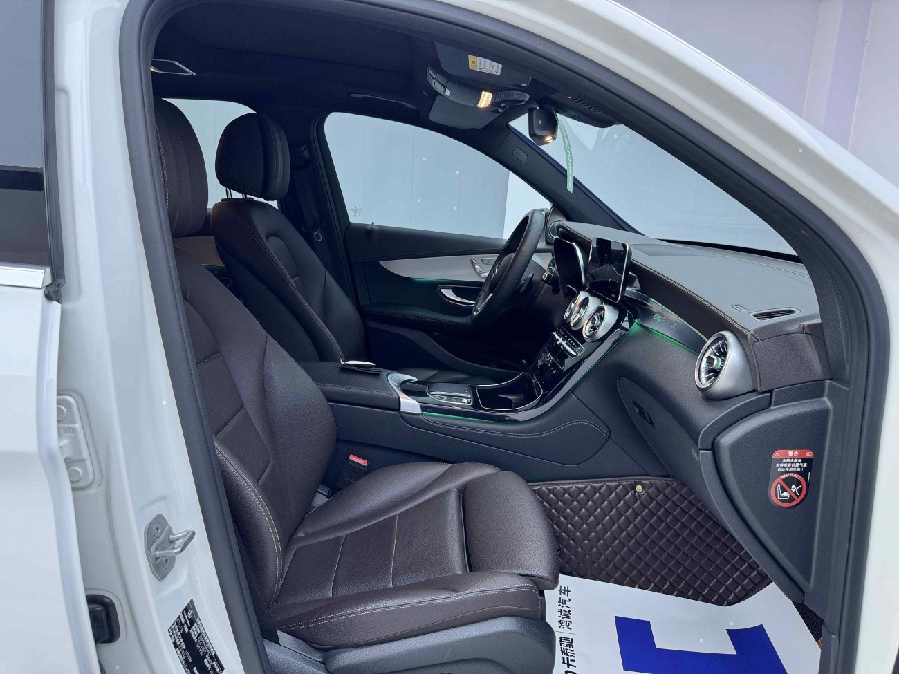 Mercedes-Benz GLC 260 L 2022