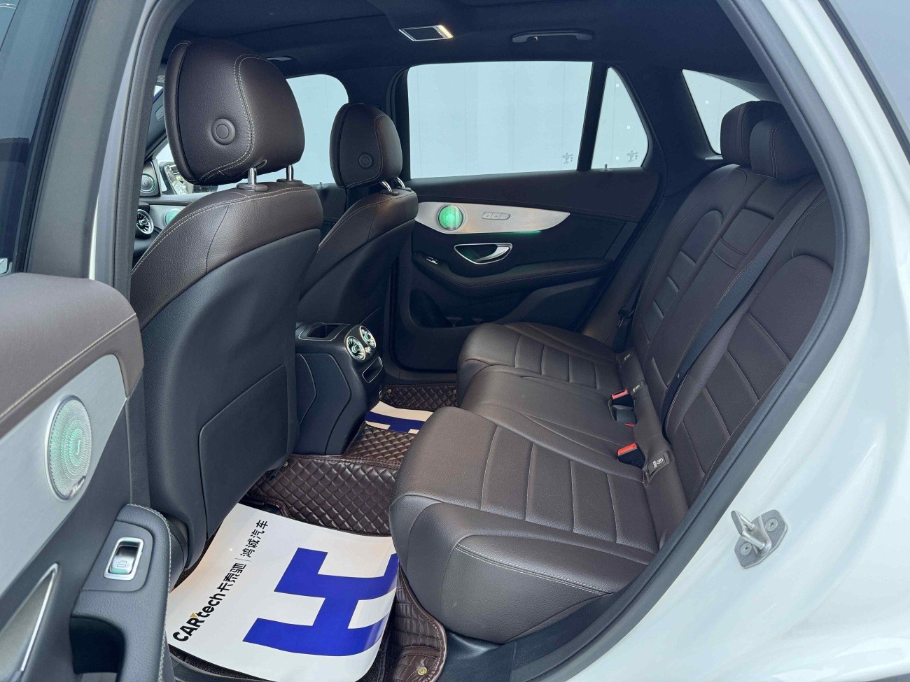 Mercedes-Benz GLC 260 L 2022