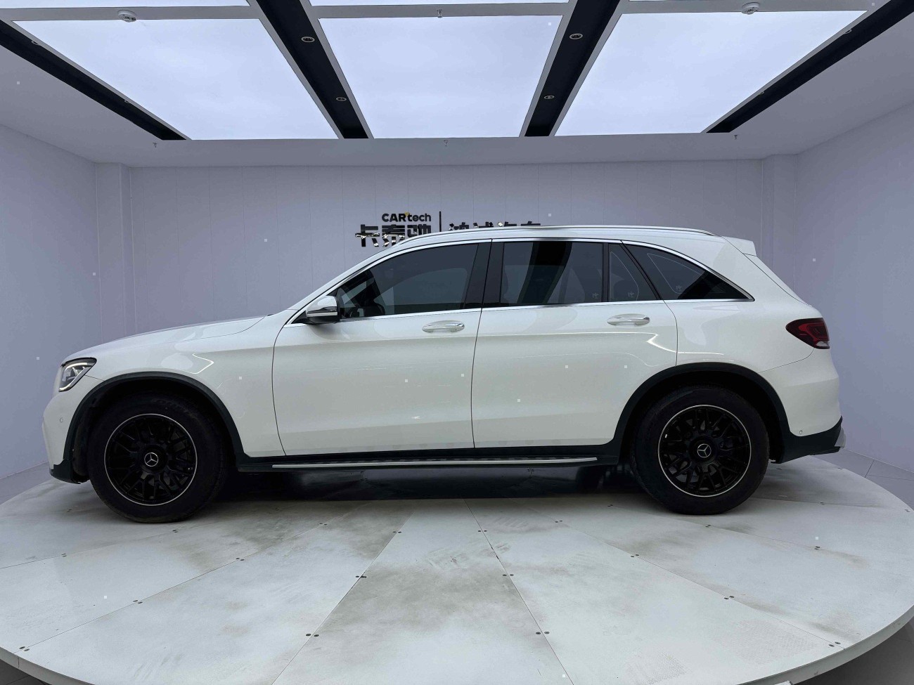 Mercedes-Benz GLC 260 L 2022