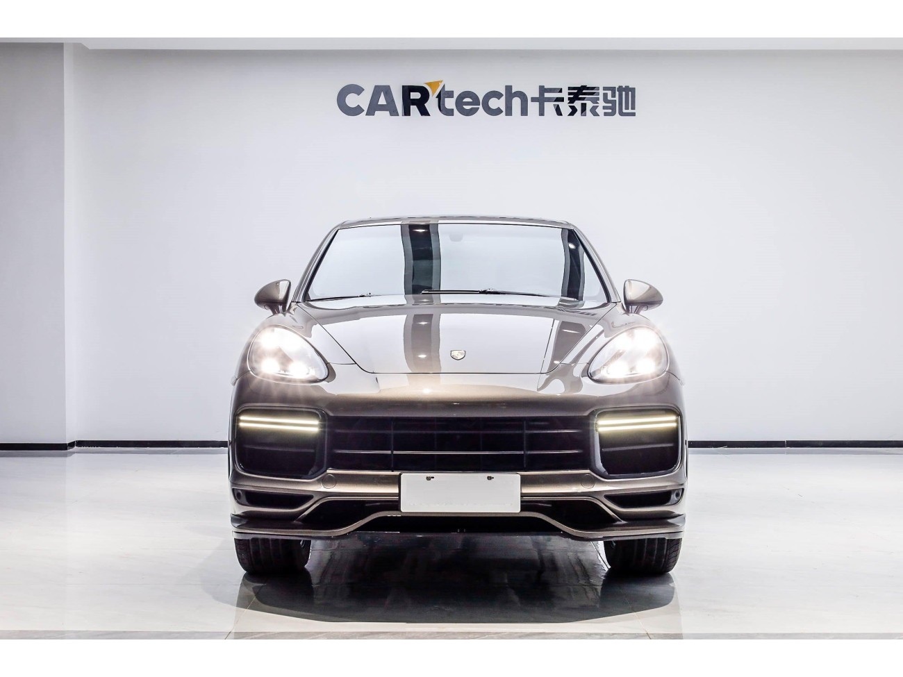 Porsche Cayenne 2012