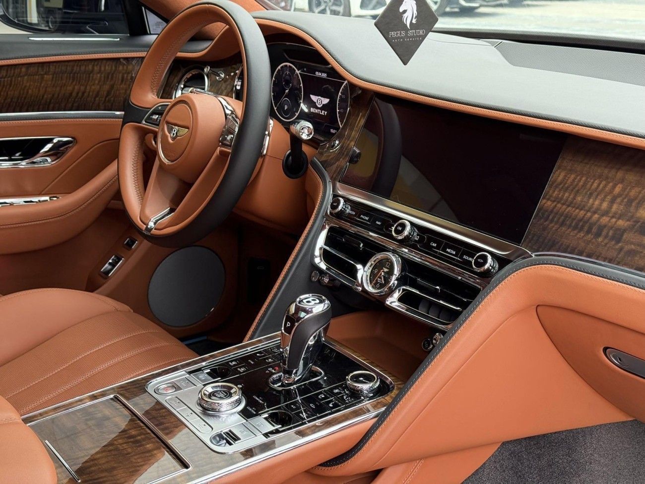 Bentley Flying Spur 2021