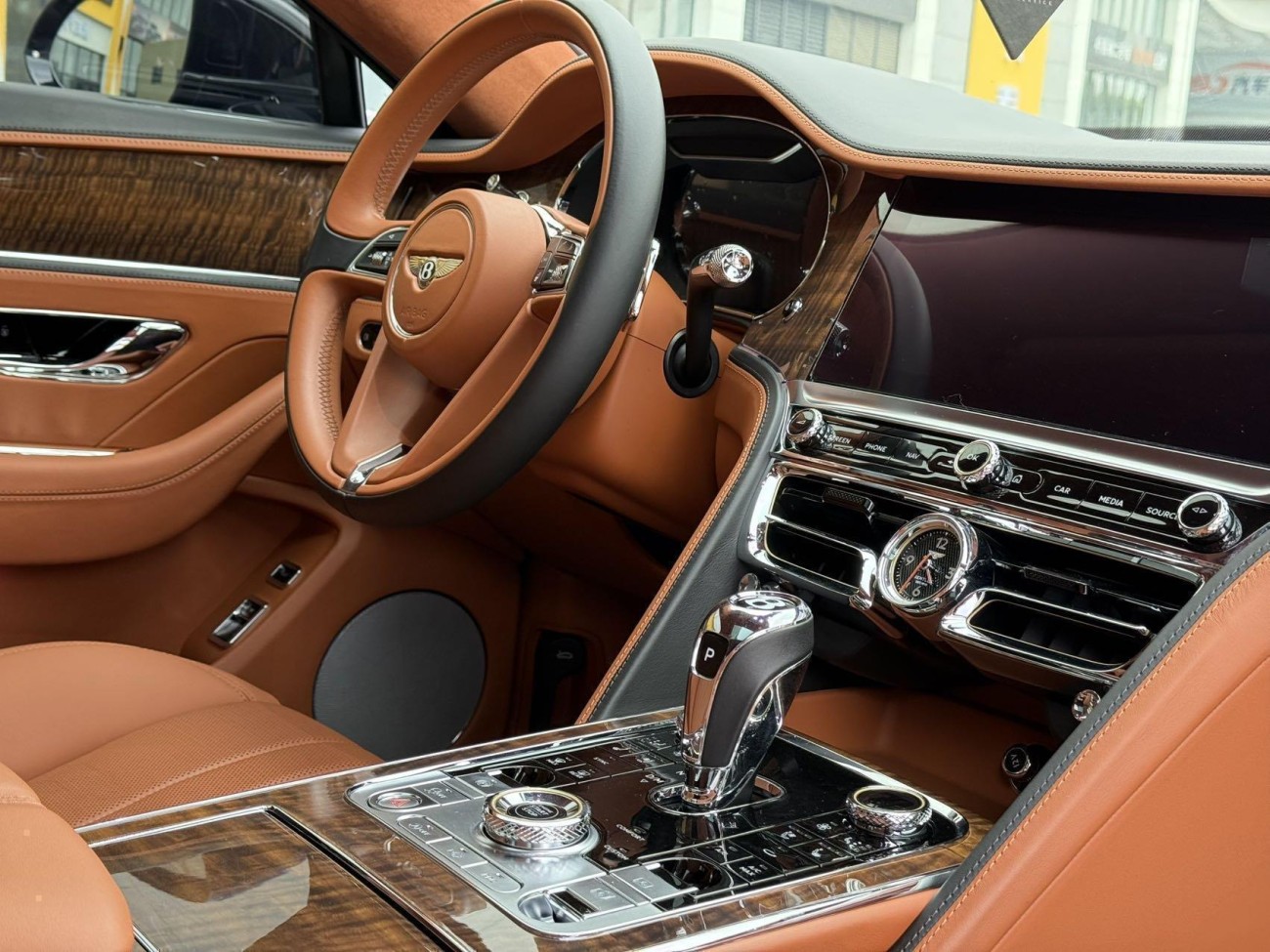 Bentley Flying Spur 2021