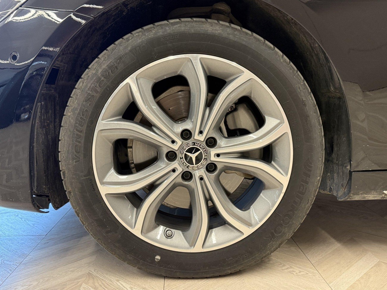 Mercedes-Benz E 300 L 2021